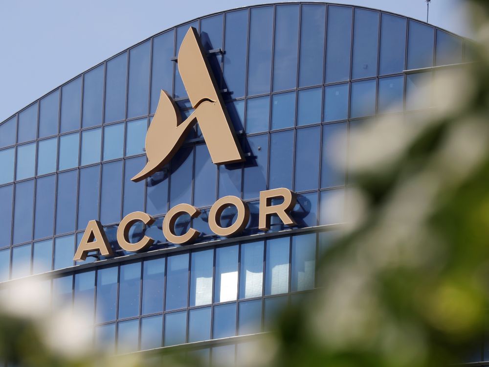 <span class="highlight">ACCOR</span> Optimizing Marketing Investments with MMM